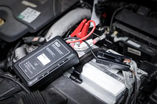 BGS indítási segédberendezés akku nélküli ultrakondenzátoros technológiával 12 V / 300 A / 600 A