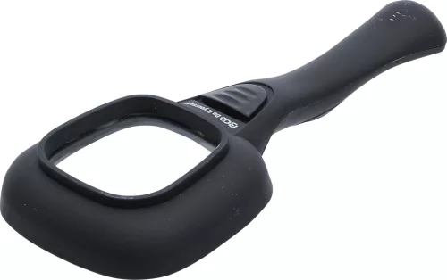 BGS kézi nagyító LED-es