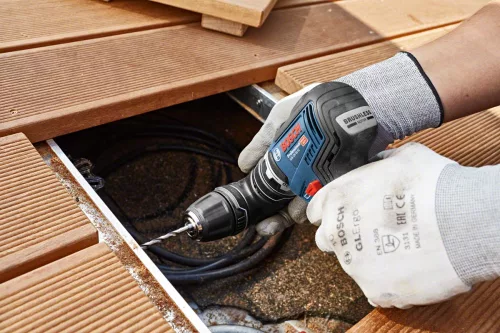 Bosch GSR 12V-35 FC akkus fúrócsavarozó 2x3.0Ah akku gyorstokmány L-Boxx
