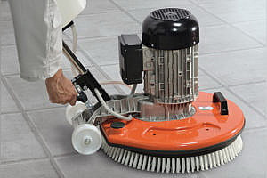 Battipav betoncsiszoló-polírozógép 2,5kW, vizezővel Master linda