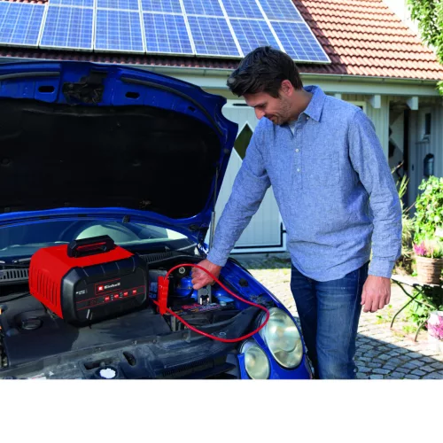 Einhell akkutöltő autóhoz 12/24 V 3/30 A CE-BC 30 M