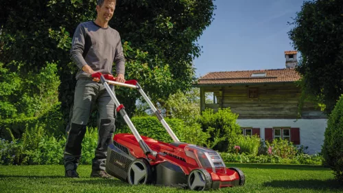 Einhell akkus fűnyíró 36 V 4 Ah RASARRO 36/38 2x4Ah akkuval és töltővel