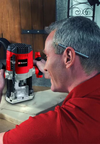 Einhell elektromos felsőmaró 1100 W TC-RO 1155 Kit