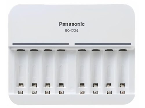 Panasonic AA/AAA akkumulátor töltő 8 db egység töltésére