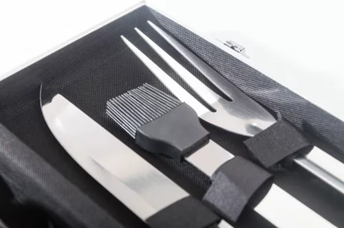 Grillező eszközkészlet 5 részes, alumínium bőrönd