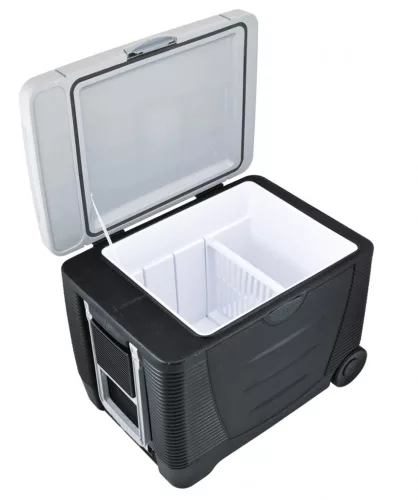 C&W hűtőláda 45 liter, 12/230 V