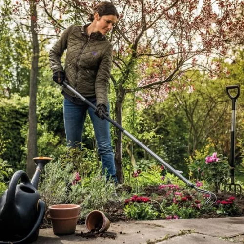 Fiskars talajlazító, nyéllel Ergonomic