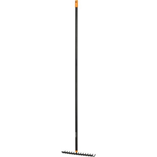 Fiskars gereblye nyéllel Solid