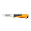 Fiskars kés épületgépészeti munkákhoz, tokba épített élezővel