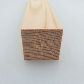 Gyalult borovi fenyő barkácsléc - kvadrátos/négyszögléc - 20x20x2000 mm - Extra göcsmentes 1. osztály