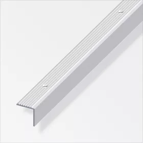 Alfer lépcsőprofil csavarozható, bordázott, alumínium ezüsteloxált 19x20 mm 2m