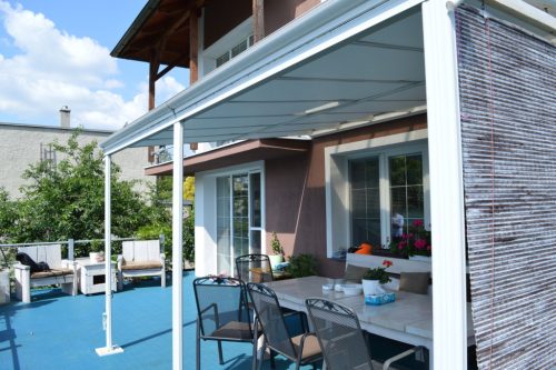 Alumínium pergola Wall 53 fehér + opal PC