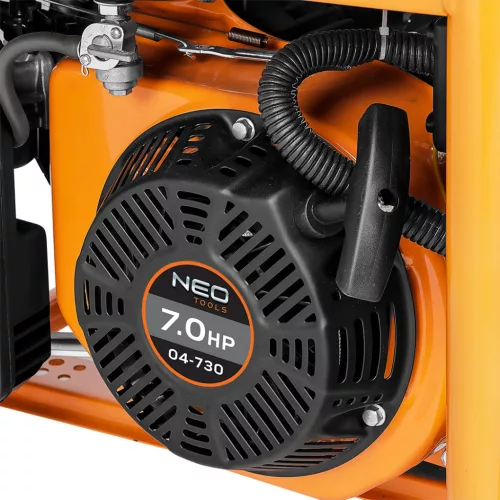 Neo áramfejlesztő, generátor, 2,8-3KW, 4 ütemű benzinmotorral