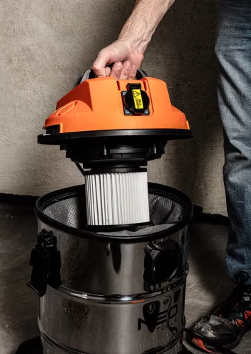 Neo elektromos porszívó 1400W, 30 L