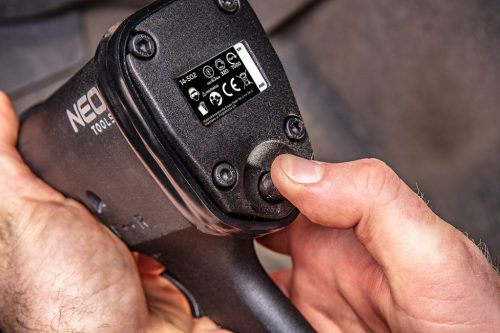 Neo pneumatikus ütvecsavarozó készlet 1/2", dugókulcsokkal