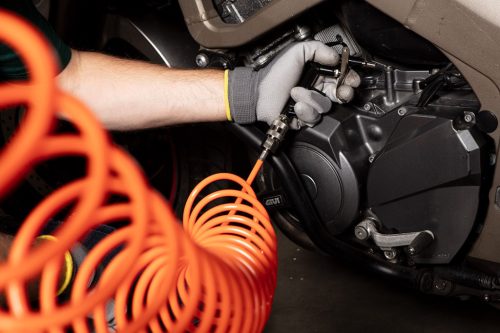 Neo pneumatikus spiráltömlő 5x8 mm, 15 m 16 bar