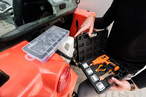 Neo műanyagforrasztó kapocs készlet 6 típus, 600 db