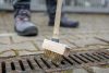 Neo drótkefe burkolókövekhez kaparóval