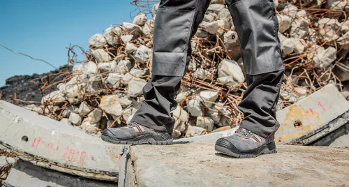 Neo munkacipő, velúrbőr 41, S1P SRA