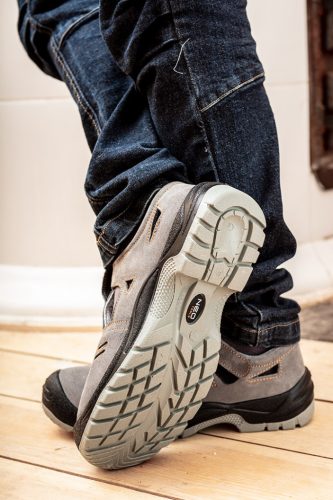 Neo munkaszandál, velúrbőr, S1 SRC, 39