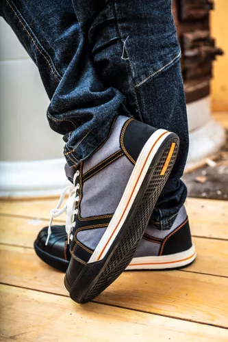 Neo munkacipő SB, acélbetéttel, 41