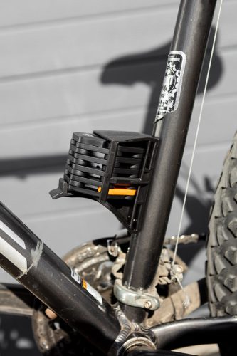 Neo kerékpárzár, összecsukható, vázra rögzíthető, 78cm