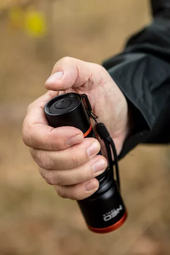 Neo zseblámpa, 200lm, 3W