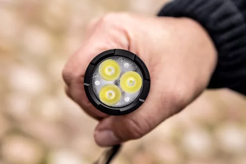 Neo zseblámpa 3300lm, 30W