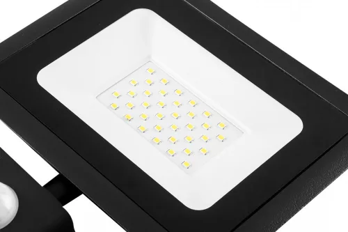 Neo reflektor, mozgásérzékelős 230V/30W, 2400lm