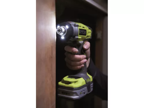 Ryobi akkus csavarozó RID1801M-0