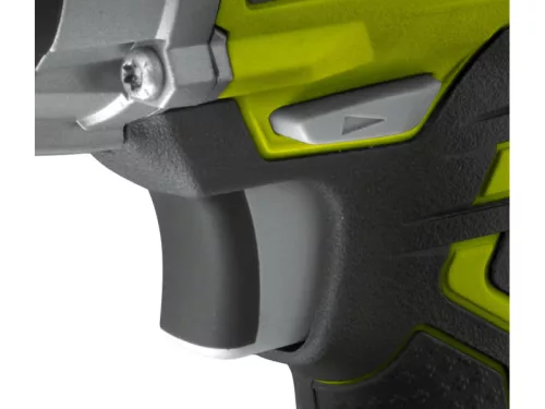 Ryobi akkus csavarozó RID1801M-0