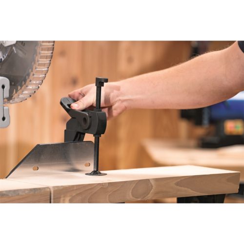 Scheppach gérvágó fűrész húzófunkcióval és lézerrel HM 305 SL