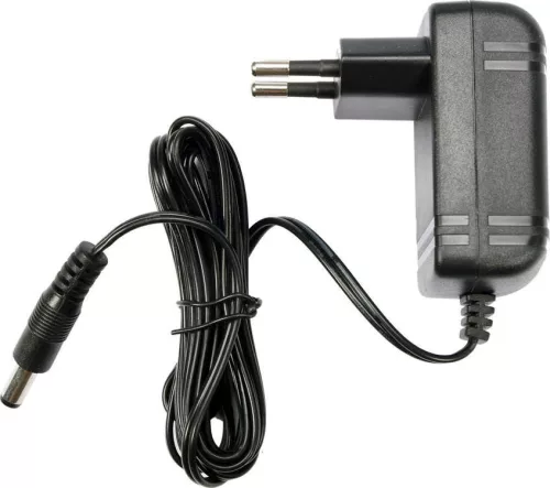 Sthor akkus fúró csavarozó 18V 1300mAh akkuval és töltővel