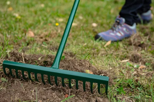 Verto gereblye, 16 fogú, gumírozott ergonómikus gumírozott fém nyél