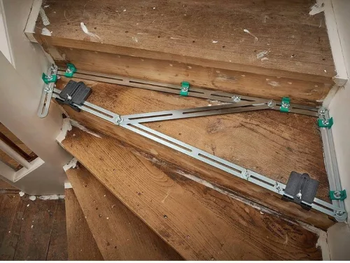 Wolfcraft lépcsősablon, állítható