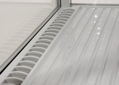 Yato Gastro álló hűtővitrin kijelzővel, fehér 78l 42x38x96cm