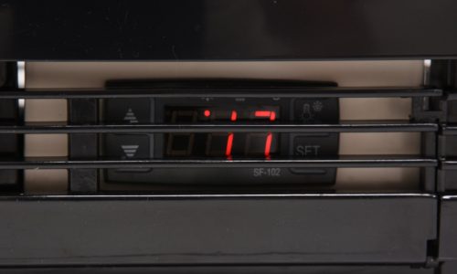 Yato Gastro álló hűtővitrin kijelzővel, fekete 78l 42x38x96cm