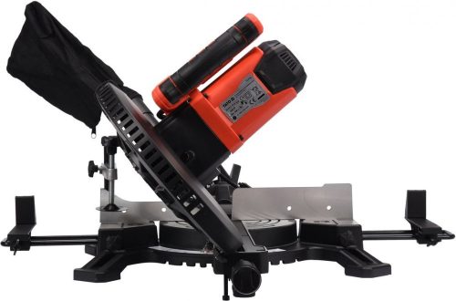 Yato elektromos gérvágó lézeres fára / fémre 255 mm 1800 W