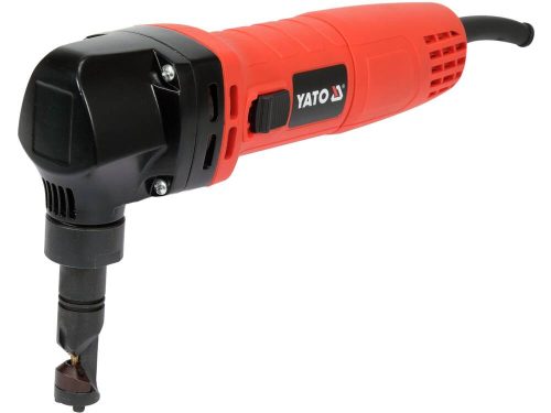 Yato folyamatos lemezlyukasztó 600 W