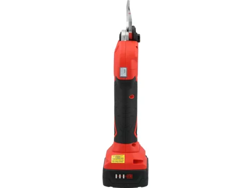 Yato akkus metszőolló 18V, szénkefementes, 30mm, 2Ah akkuval és töltővel