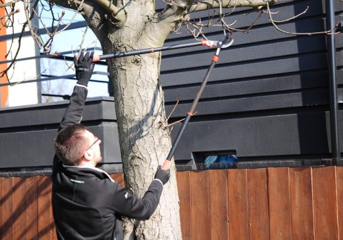 Yato ágvágó teleszkópos 610-950 mm / 35 mm