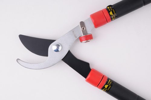 Yato ágvágó teleszkópos 610-950 mm / 35 mm